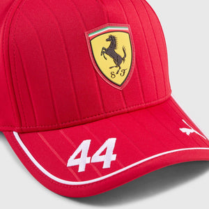 Gorra Scuderia Ferrari Lewis Hamilton 2025