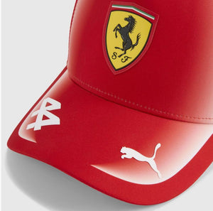 Gorra Scuderia Ferrari Lewis Hamilton 2026