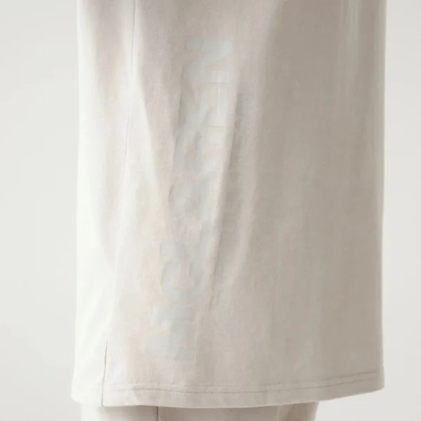 Camiseta Oversized New Era McLaren Speedmark Beige - Imagen 4