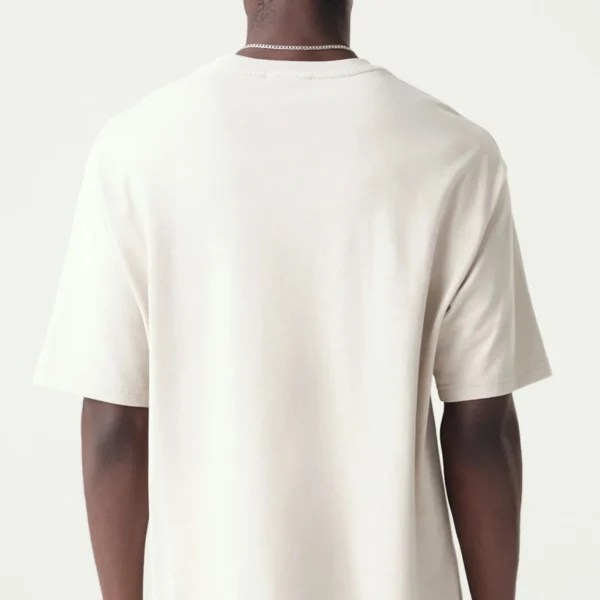 Camiseta Oversized New Era McLaren Speedmark Beige - Imagen 5