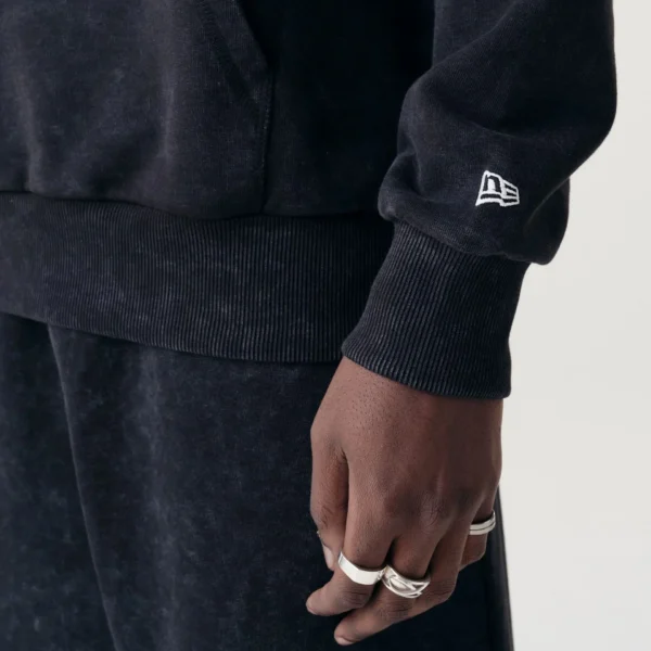 Hoodie Oversized New Era McLaren WRDMRK Logo Negro - Imagen 4